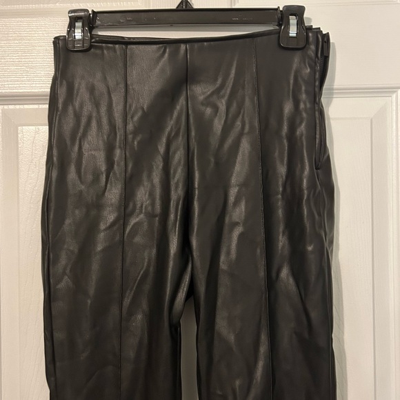 Zara Faux Leather Cigarette Leggings, M‎ - Picture 4 of 13